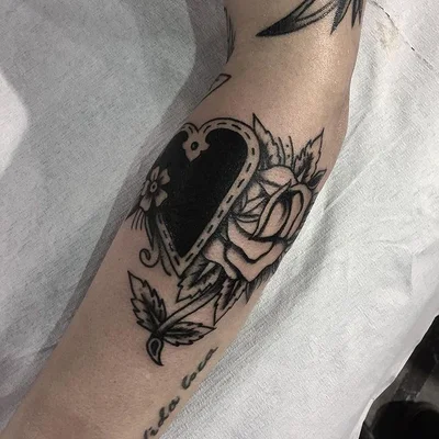 Sakis EMTS tattoo 029