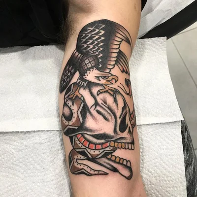 Sakis EMTS tattoo 045