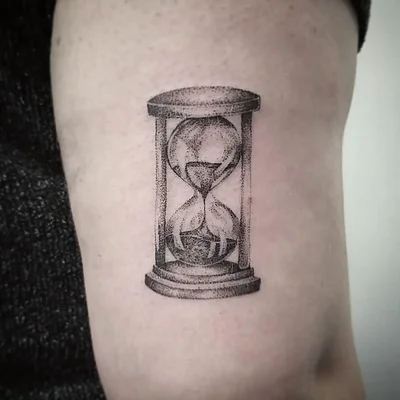 Sakira Sky Tattoo tattoo 025