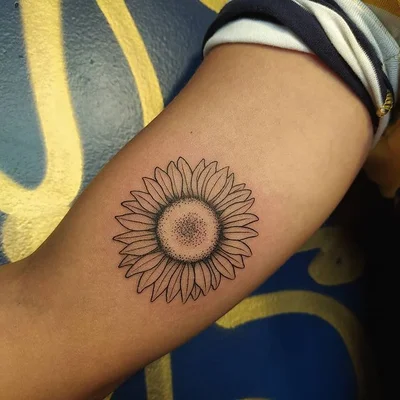 Sally Rocha tattoo 010