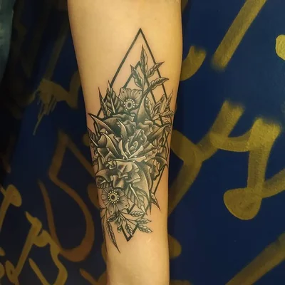 Sally Rocha tattoo 048