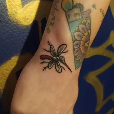 Sally Rocha tattoo 049