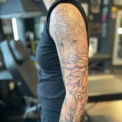 Samantha Beedie tattoo 007