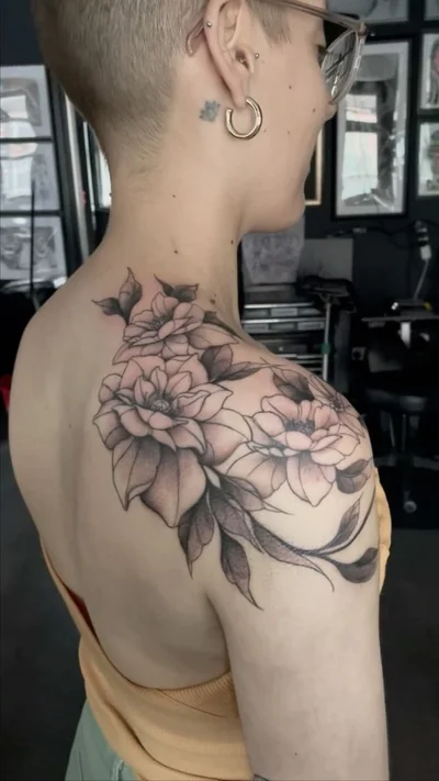 Samantha Beedie tattoo 012