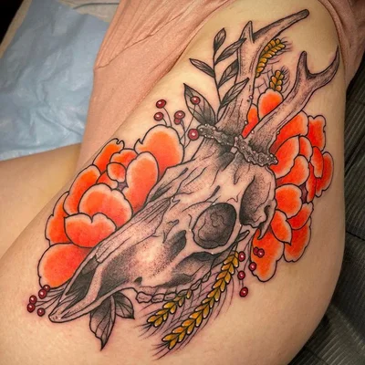 Samantha Grimm tattoo 023