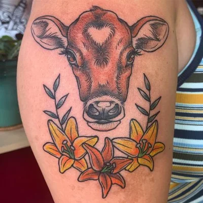 Samantha Grimm tattoo 032