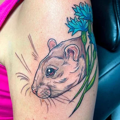 Samantha Grimm tattoo 041