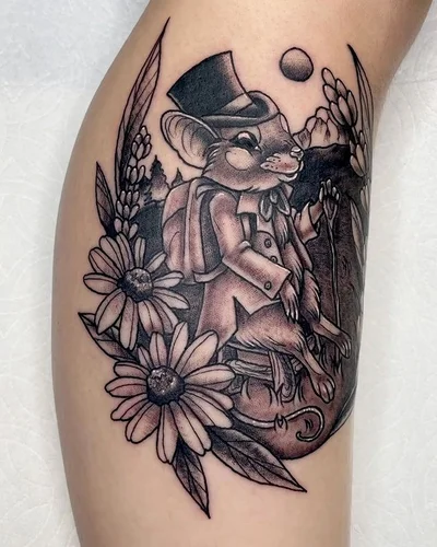Samantha Grimm tattoo 043