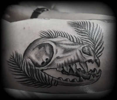 Samantha McQuillan tattoo 020