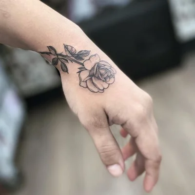 Samantha tattoo 019