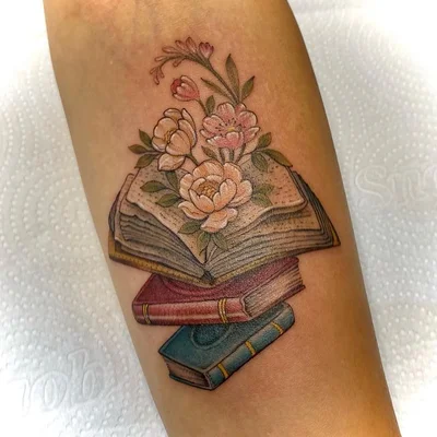 Samantha tattoo 033
