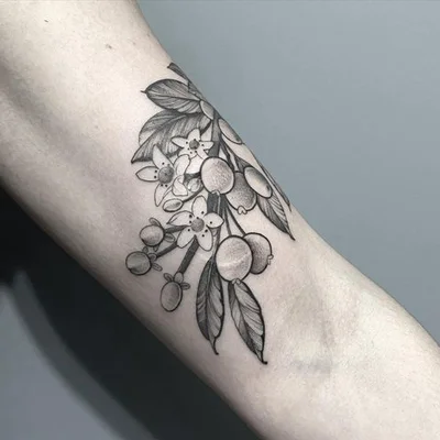 Samantha tattoo 043