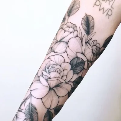 Samantha tattoo 047