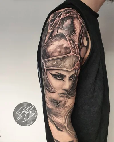Samantha Bee tattoo 009