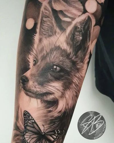 Samantha Bee tattoo 050