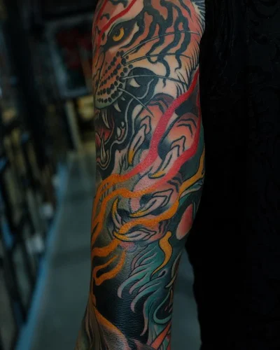 Sam Clark tattoo 038