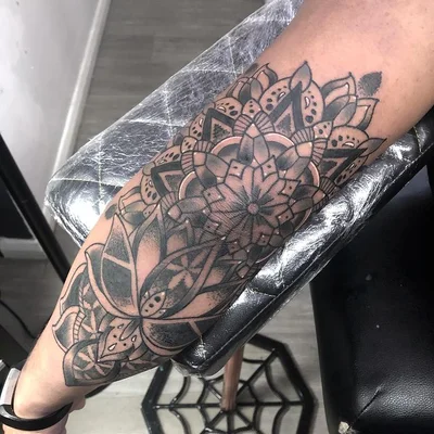 Sam Keeley tattoo 011