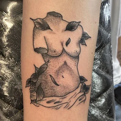 Sam Keeley tattoo 014