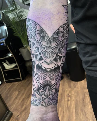 Sam Keeley tattoo 041