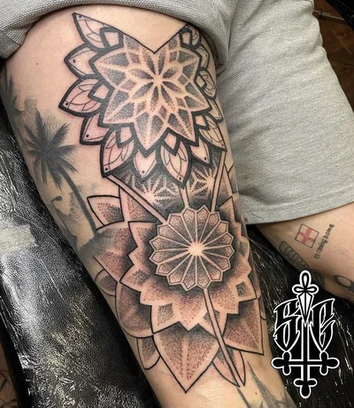 Sam Keeley tattoo 043