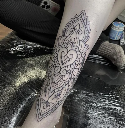 Sam Keeley tattoo 046