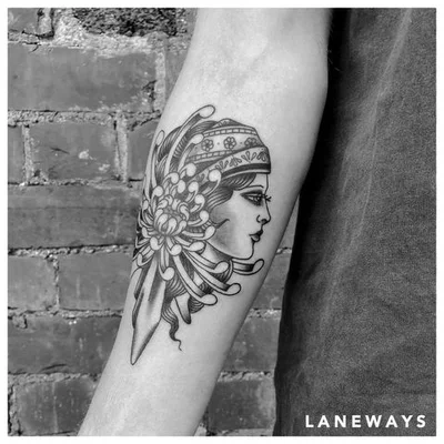 Sam Crowe tattoo 033