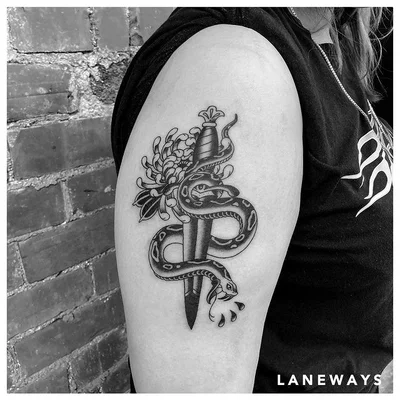 Sam Crowe tattoo 047