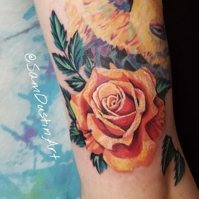 Sam Dustin tattoo 010