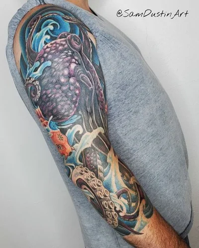 Sam Dustin tattoo 012