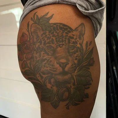 Sam Enriquez tattoo 009