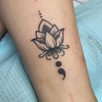 Samantha Frederick tattoo 011