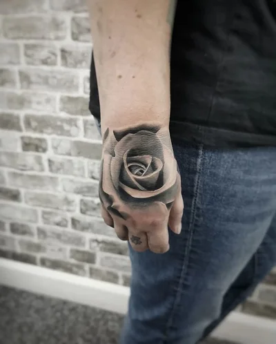 Sam Johns tattoo 010