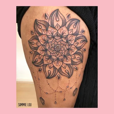 Sammie Louise Chart tattoo 016