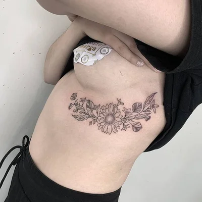Sammi tattoo 009