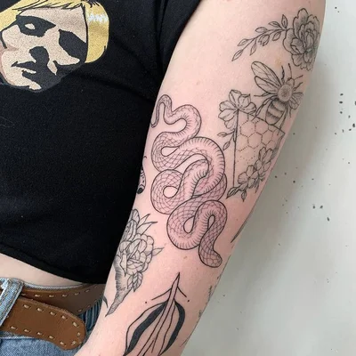 Sammi tattoo 037