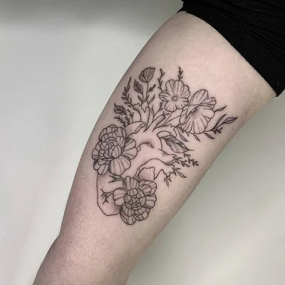 Sammi tattoo 038