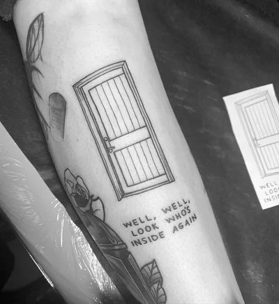 Sammy Leigh tattoo 027