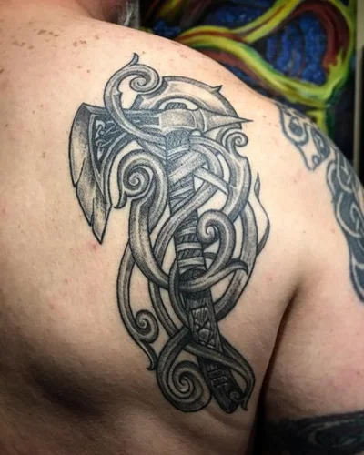 Sam Bernard tattoo 022