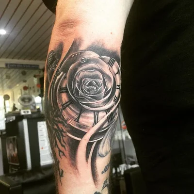 Sam tattoo 042