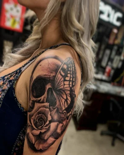 Sammy Trevino tattoo 022