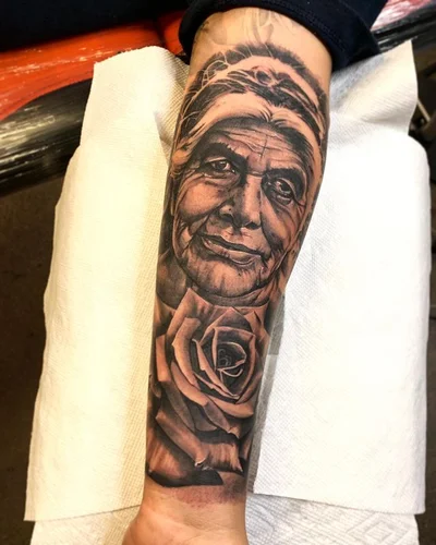 Sammy Trevino tattoo 031