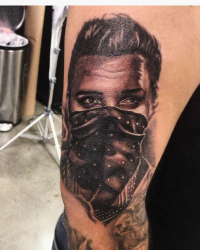Sammy Trevino tattoo 043