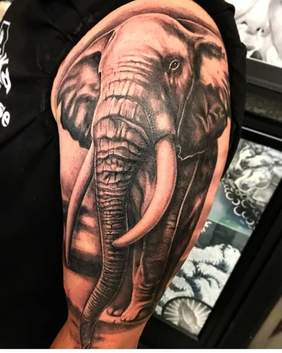 Sammy Trevino tattoo 048