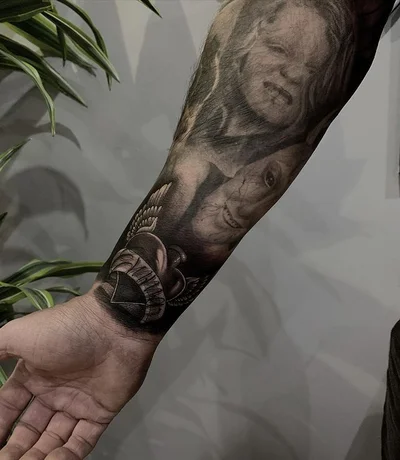Sam Cole tattoo 024