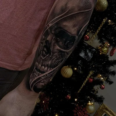 Sam Cole tattoo 044