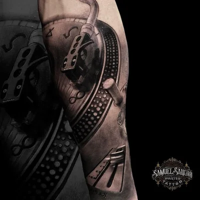 Samuel Sancho tattoo 010