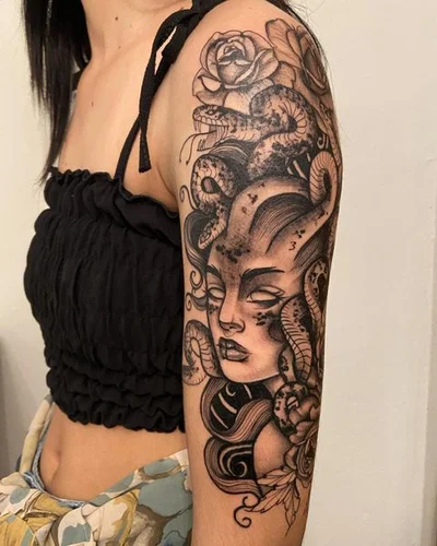 Lorrayne Sancar tattoo 040