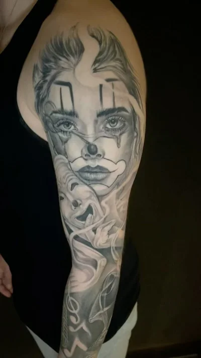Sánchez Santi tattoo 045