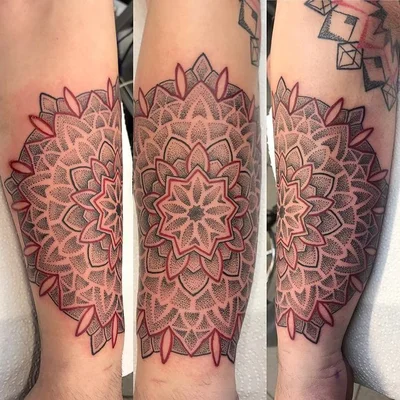 Paul Naylor tattoo 012
