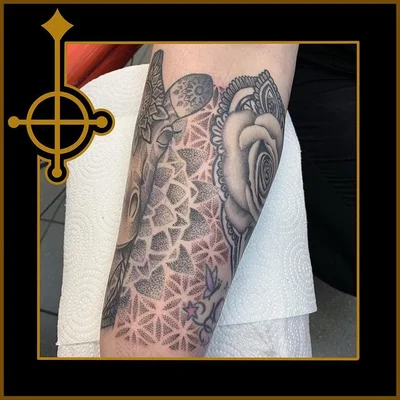 Paul Naylor tattoo 050